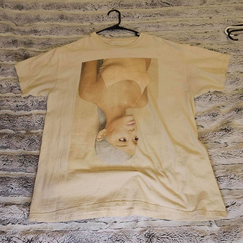 Ariana-grande Men's Tan T-shirt